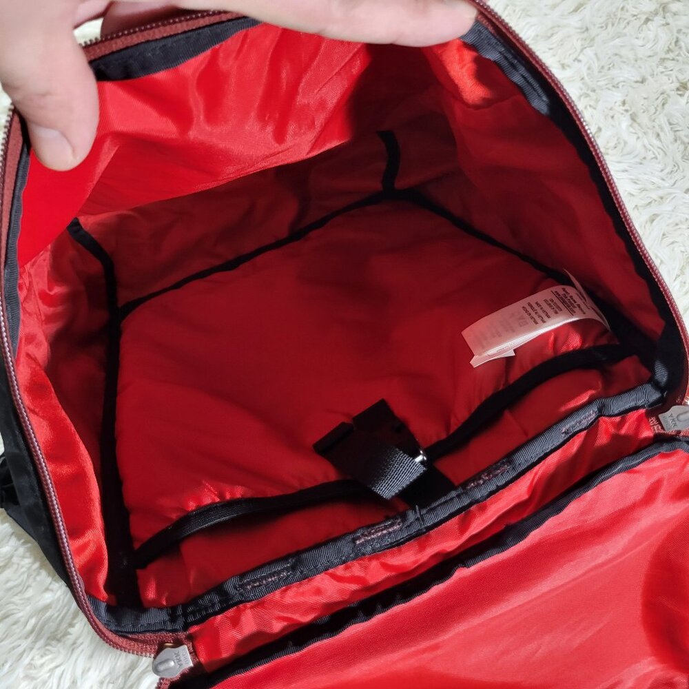 Patagonia * Goose Island Black Backpack Durable Outdoor Design - Picture 9 of 15